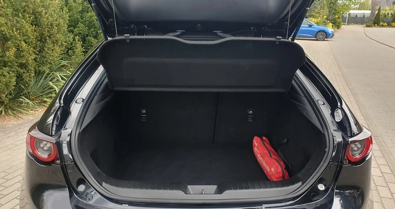 Mazda 3 cena 64900 przebieg: 182000, rok produkcji 2019 z Sieraków małe 497